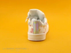 Chipie VOUTI Blanc Papillons - Basket Fille -LA BONNE POINTURE Soldes cd24607c73b9e66c561f35ea11d5d5ef 2765501 156239
