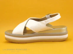 Marco Tozzi Premio 2-28354-28 White - Sandale Blanche Compensee 10 Marco Tozzi Premio 2-28354-28 White - Sandale Blanche Compensee -LA BONNE POINTURE Soldes cd24607c73b9e66c561f35ea11d5d5ef img 0262.jpg 171911