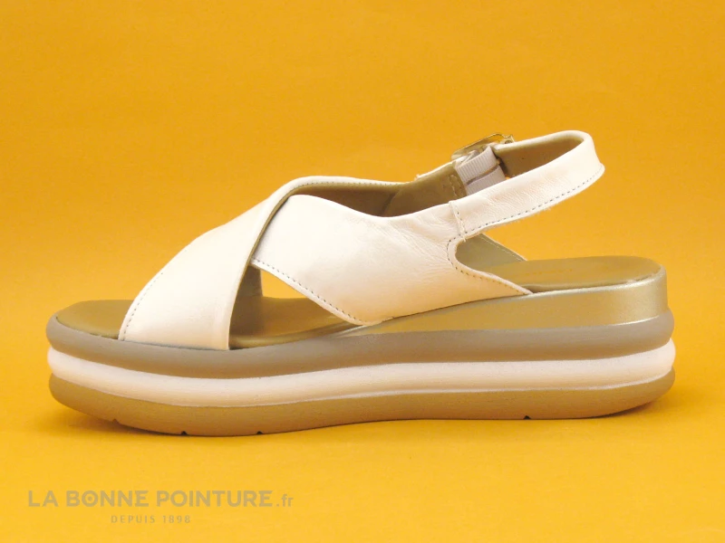 Marco Tozzi Premio 2-28354-28 White - Sandale Blanche Compensee 5 Marco Tozzi Premio 2-28354-28 White - Sandale Blanche Compensee – Image 3