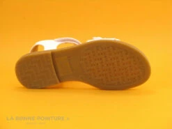 Geox J8235I KARLY Girl - White - Sandale Blanche -LA BONNE POINTURE Soldes cd24607c73b9e66c561f35ea11d5d5ef img 0467.jpg 117957