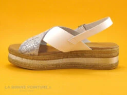 Carla Tortosa 15154 - Blanc - Argent - Brides Croisees - Nu-pieds 11 Carla Tortosa 15154 - Blanc - Argent - Brides Croisees - Nu-pieds -LA BONNE POINTURE Soldes cd24607c73b9e66c561f35ea11d5d5ef img 0686.jpg 147487