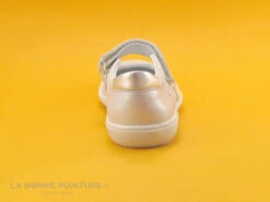 Bopy SELENE Argent - Ballerine Velcro Fille 12 Bopy SELENE Argent - Ballerine Velcro Fille -LA BONNE POINTURE Soldes cd24607c73b9e66c561f35ea11d5d5ef img 0931.jpg 145990