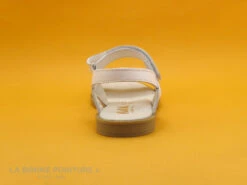 MKids METUS Blanc Argent Multicolore - Nu-pieds Fille -LA BONNE POINTURE Soldes cd24607c73b9e66c561f35ea11d5d5ef img 1863.jpg 119621