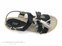 Com Un Point ADEPON Marine - Pompons - Nu-pieds 14 Com Un Point ADEPON Marine - Pompons - Nu-pieds -LA BONNE POINTURE Soldes cd24607c73b9e66c561f35ea11d5d5ef img 2634.jpg 120611