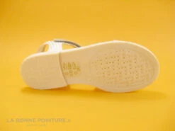Geox Sand Karly White Silver J5235D Nu-pieds Fille 15 Geox Sand Karly White Silver J5235D Nu-pieds Fille -LA BONNE POINTURE Soldes cd24607c73b9e66c561f35ea11d5d5ef img 3061.jpg 87022