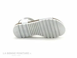 Bopy EVALNA Blanc - Argent 2 Brides Velcro - Fleur - Sandale Fille -LA BONNE POINTURE Soldes cd24607c73b9e66c561f35ea11d5d5ef img 5589.jpg 135178