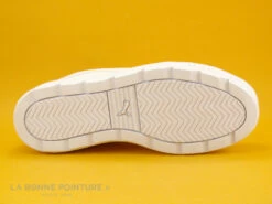 Puma KARMEN L 384615 - Basket Femme Blanche 15 Puma KARMEN L 384615 - Basket Femme Blanche -LA BONNE POINTURE Soldes cd24607c73b9e66c561f35ea11d5d5ef img 5949.jpg 179115