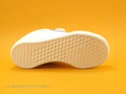 Adidas ROGUERA C FY9280 - Blanc - Rose - Basket Mode Fille -LA BONNE POINTURE Soldes cd24607c73b9e66c561f35ea11d5d5ef img 6848.jpg 155640