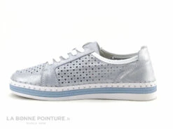 Morans WECK Bleu Ciel - Perforations Coeurs - Chaussure Basse Femme 11 Morans WECK Bleu Ciel - Perforations Coeurs - Chaussure Basse Femme -LA BONNE POINTURE Soldes cd24607c73b9e66c561f35ea11d5d5ef img 7995.jpg 181332