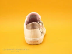 Geox GISLI J024NB White Pink - Basket Fille Blanche Et Rose 12 Geox GISLI J024NB White Pink - Basket Fille Blanche Et Rose -LA BONNE POINTURE Soldes cd24607c73b9e66c561f35ea11d5d5ef img 8122.jpg 157117