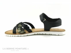 Kickers BETTY Noir Or 694793-30 - Sandale Fille 11 Kickers BETTY Noir Or 694793-30 - Sandale Fille -LA BONNE POINTURE Soldes cd24607c73b9e66c561f35ea11d5d5ef img 8356.jpg 158022