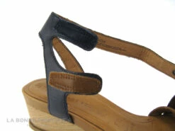 Tamaris 1-28021-28 Navy Nut - Sandale Bleu Marine - Talon Compense -LA BONNE POINTURE Soldes cd24607c73b9e66c561f35ea11d5d5ef img 9508.jpg 170968