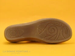 Morans MAPEAU Blanc - Mule Talon Compense - Bride Velcro 9 Morans MAPEAU Blanc - Mule Talon Compense - Bride Velcro -LA BONNE POINTURE Soldes cd24607c73b9e66c561f35ea11d5d5ef img 9538.jpg 170959