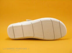 Morans MELIANDE Blanc Python - Dessus Perles - Mule Femme 9 Morans MELIANDE Blanc Python - Dessus Perles - Mule Femme -LA BONNE POINTURE Soldes cd24607c73b9e66c561f35ea11d5d5ef img 9816.jpg 159676